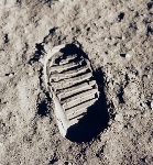Le premier pas de Neil Armstrong sur la Lune © Nasa