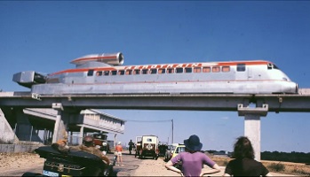 L'Aérotrain en démonstration en 1974 © Maxppp - La République du Centre 