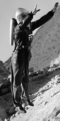 Le jetpack du commandant Cody dans le film Radar Men from the Moon © Republic Pictures Le jetpack du commandant Cody dans le film Radar Men from the Moon © Republic Pictures