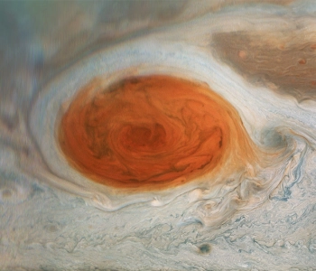 La Grande Tâche Rouge de Jupiter est toujours l'objet de curiosité pour les agences spatiales, comme pour le public © NASA
