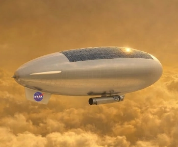 Vue d'artiste d'un dirigeable et d'une base permanente dans l'atmosphère de Vénus avec des couleurs et une densité proches de la réalité © d'après NASA